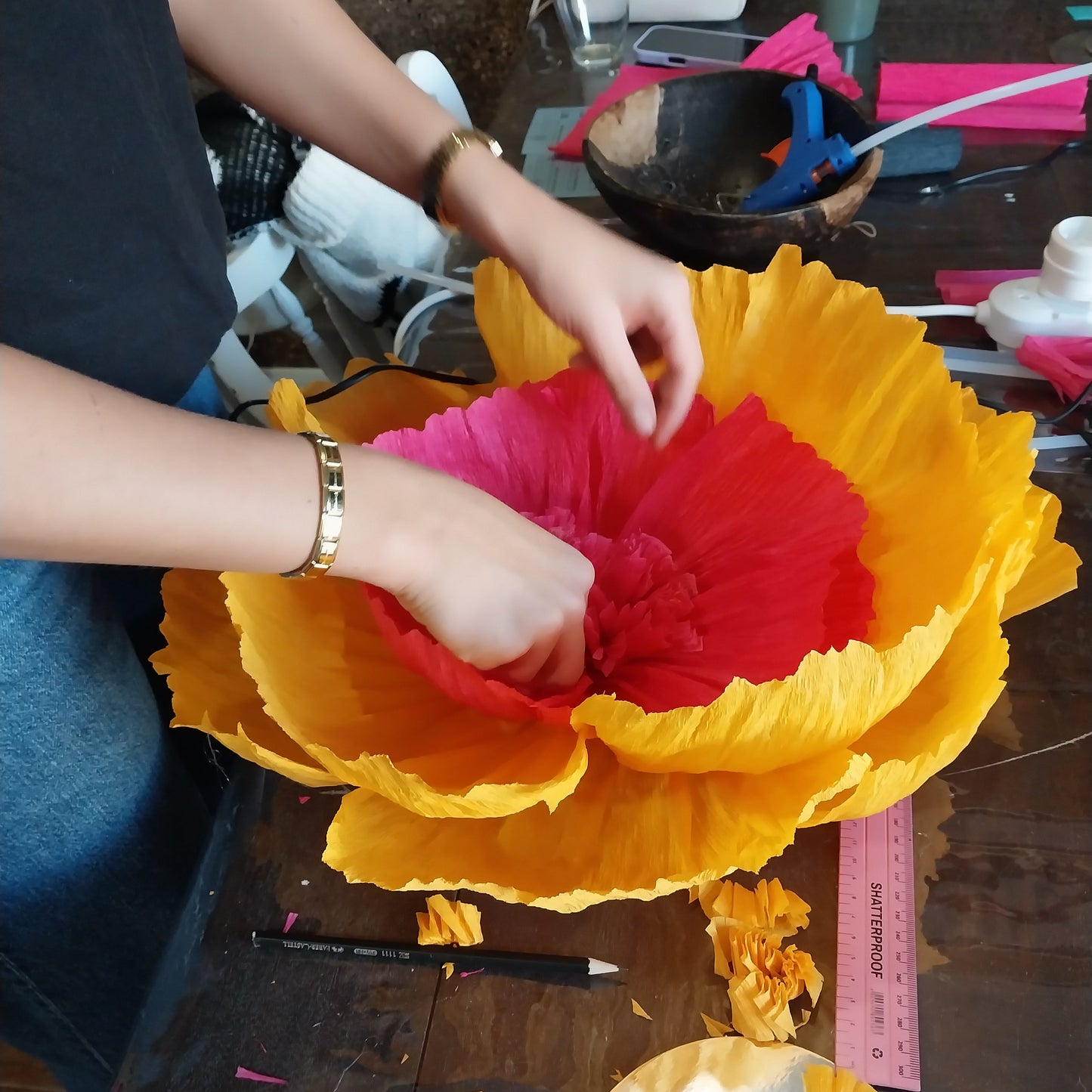 Giant Paper Flower Workshop | Fri 24 & Sat 25 Jul | Pretoria East - The Doodle Shack