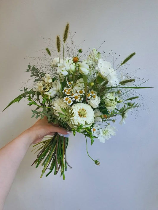 Mothers Day Hand Tied Posie Workshop | Sun, 11 May  | Newlands (Montebello - Studio 23) | 10:00 am
